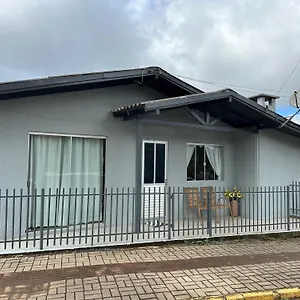 Casa de Férias Casa- Encanto Da Praça, Urupema